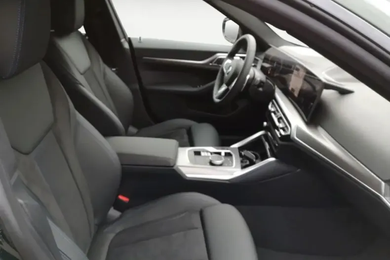 BMW 420 Gran Coupé din 2024 cu 12.800 km - oferta BMW117303 - foto 12