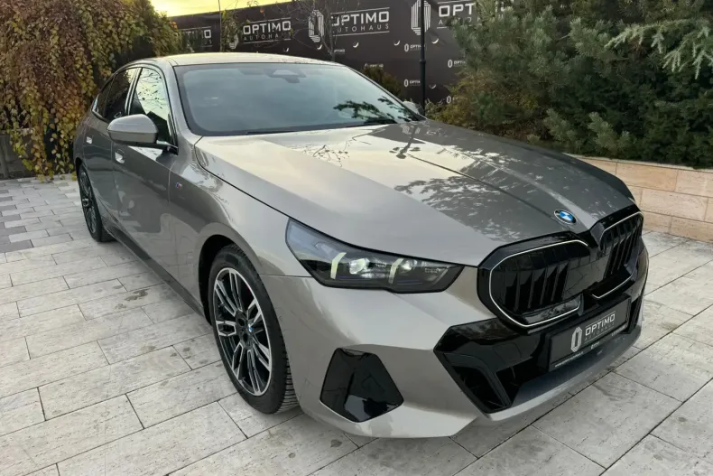 BMW 520 din 2024 cu 24.800 km - oferta BMW117307 - foto 1