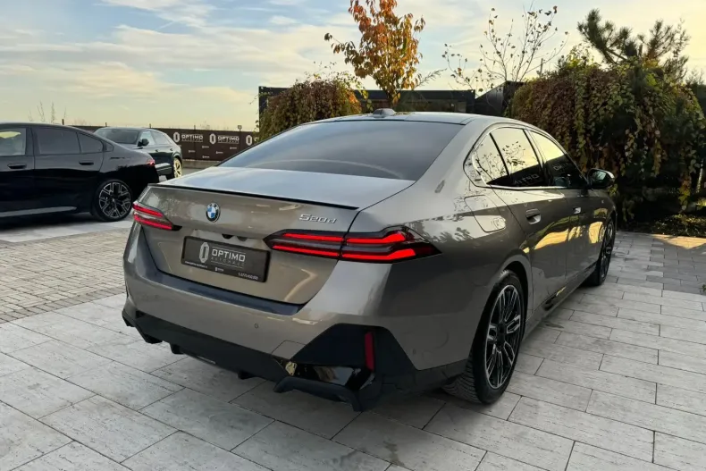 BMW 520 din 2024 cu 24.800 km - oferta BMW117307 - foto 9