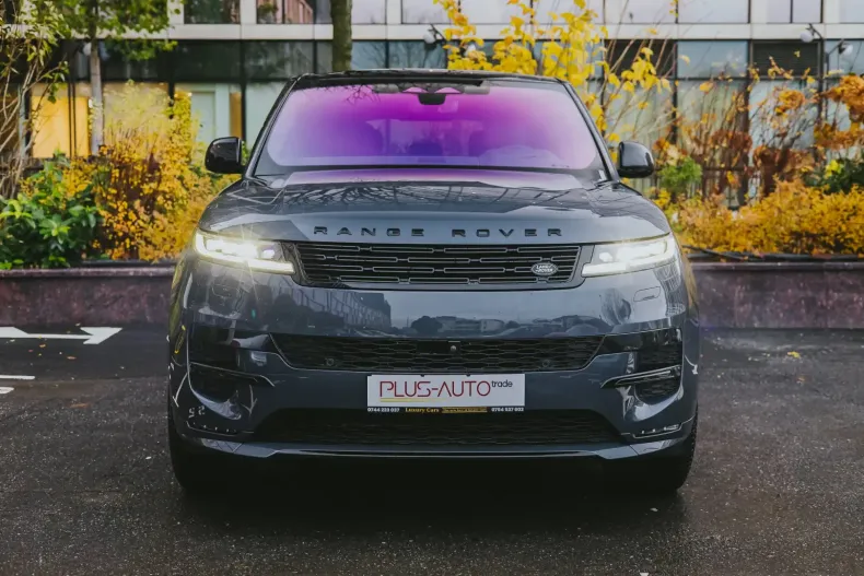 Land Rover Range Rover Sport din 2023 cu 3.620 km - oferta LAN117313 - foto 1