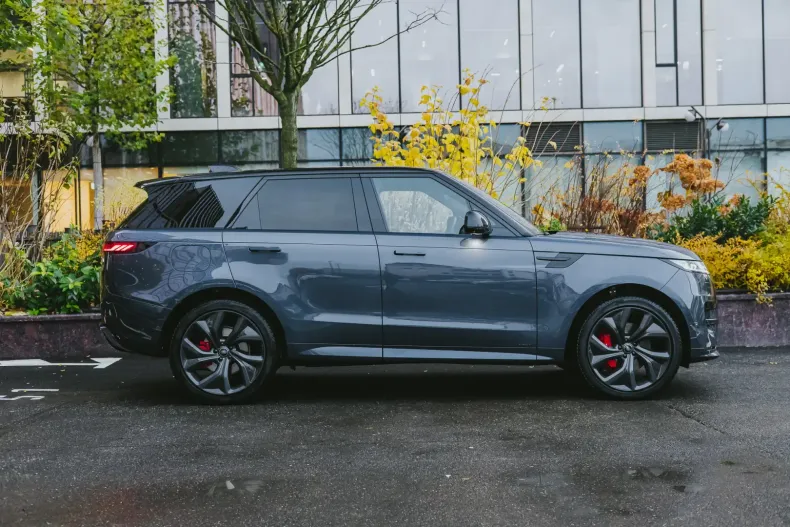 Land Rover Range Rover Sport din 2023 cu 3.620 km - oferta LAN117313 - foto 5