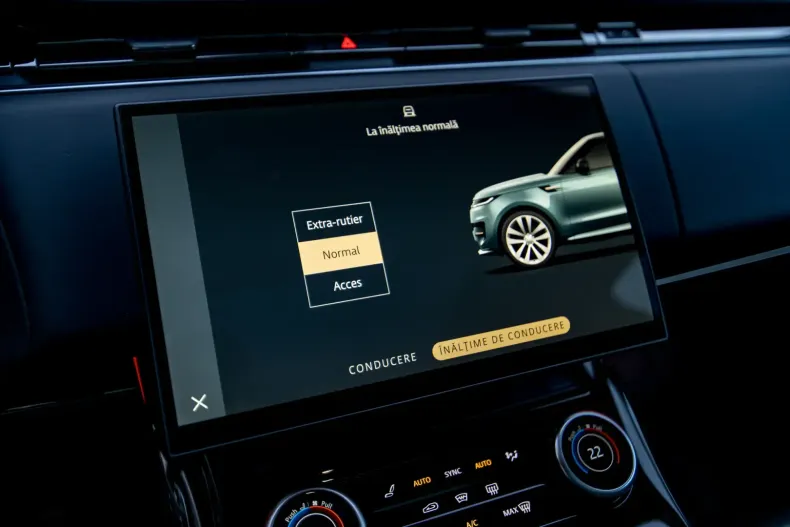 Land Rover Range Rover Sport din 2023 cu 3.620 km - oferta LAN117313 - foto 9