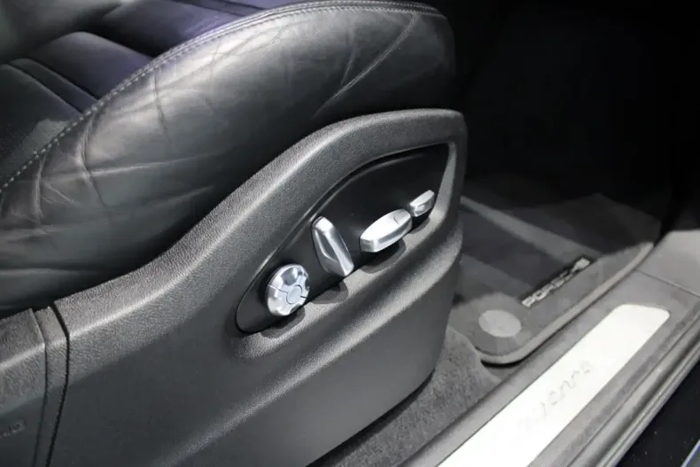 Porsche Cayenne din 2020 cu 91.500 km - oferta POR117320 - foto 11