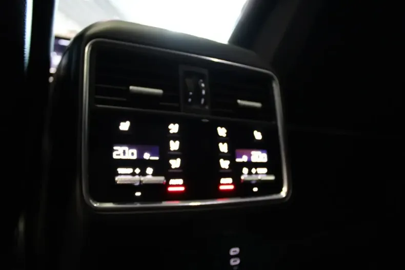 Porsche Cayenne din 2020 cu 91.500 km - oferta POR117320 - foto 12