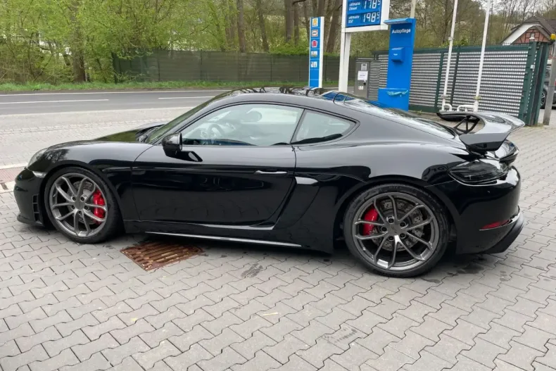 Porsche Cayman din 2021 cu 5.200 km - oferta POR117321 - foto 5