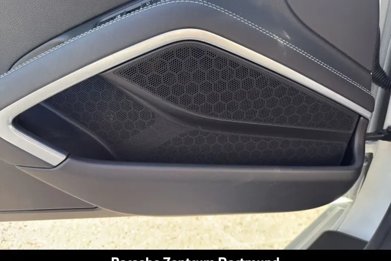 Porsche Cayman din 2024 cu 4.967 km - oferta POR117334 - foto 24