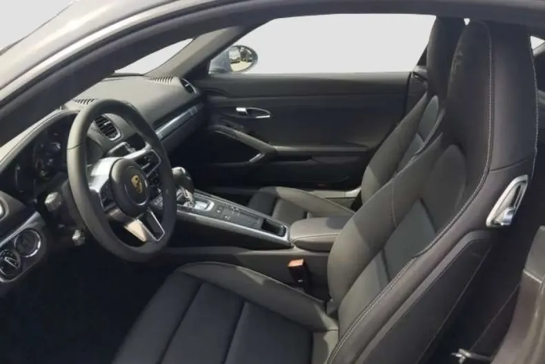 Porsche Cayman din 2024 cu 16.900 km - oferta POR117337 - foto 4