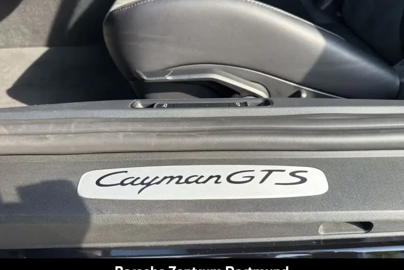 Porsche Cayman din 2024 cu 25.587 km - oferta POR117344 - foto 23