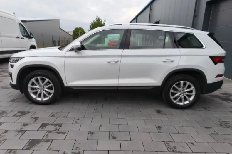 Skoda Kodiaq din 2024 cu 15.082 km - oferta SKO117351 - foto 4