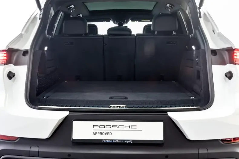 Porsche Cayenne din 2024 cu 11.907 km - oferta POR117355 - foto 3