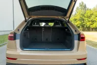 Audi Q8 din 2025 cu 9.900 km - oferta AUD117357 - foto 2