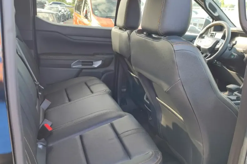 Ford Ranger din 2023 cu 9.999 km - oferta FOR117358 - foto 18