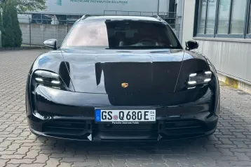 Porsche Taycan din 2021 - oferta POR117359