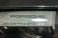 Porsche Taycan din 2021 cu 39.550 km - oferta POR117359 - foto 4