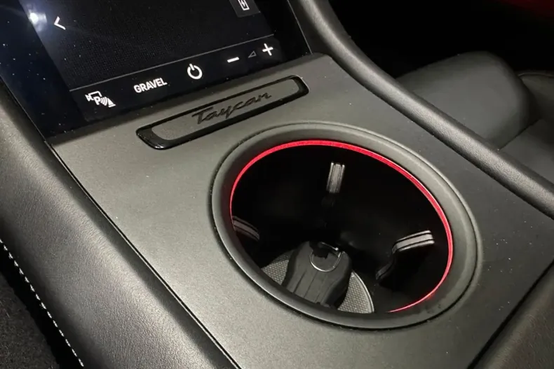 Porsche Taycan din 2021 cu 39.550 km - oferta POR117359 - foto 5