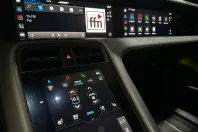 Porsche Taycan din 2021 cu 39.550 km - oferta POR117359 - foto 11