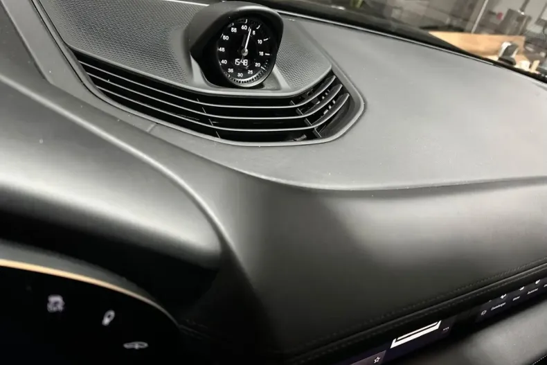 Porsche Taycan din 2021 cu 39.550 km - oferta POR117359 - foto 14