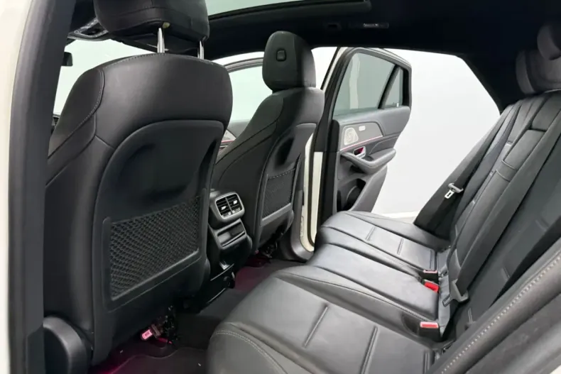 Mercedes-Benz GLE 350 din 2022 cu 58.000 km - oferta MER117365 - foto 12