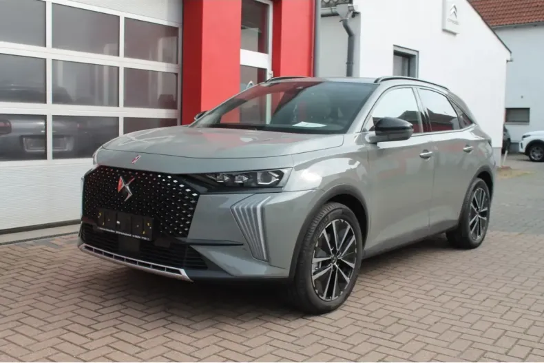 DS Automobiles DS 7 Crossback din 2024 cu 49.695 km - oferta DSA117372 - foto 1