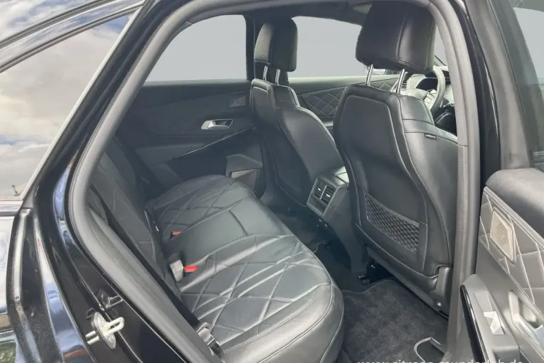 DS Automobiles DS 7 Crossback din 2023 cu 35.430 km - oferta DSA117373 - foto 11