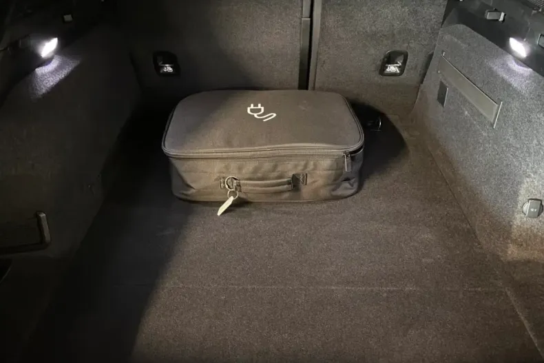 Porsche Taycan din 2021 cu 87.000 km - oferta POR117375 - foto 11