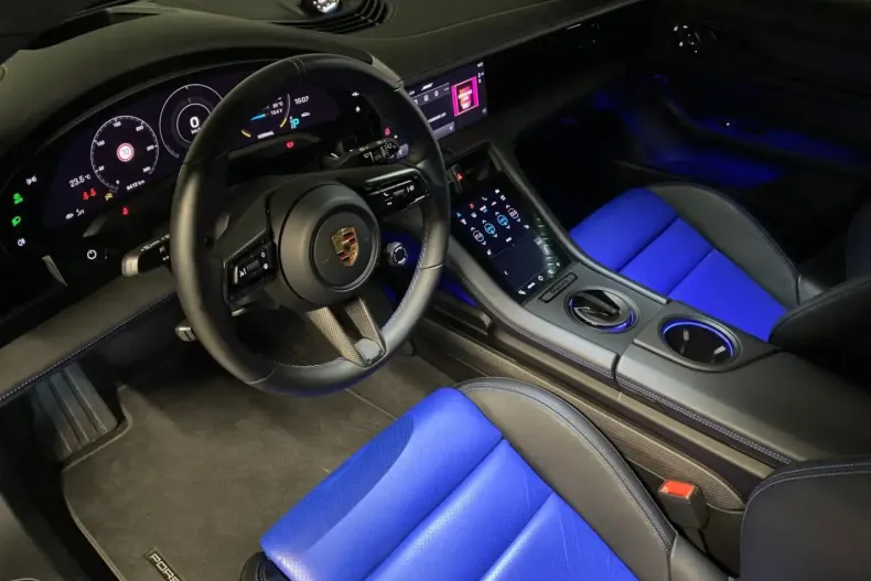 Porsche Taycan din 2021 cu 87.000 km - oferta POR117375 - foto 12