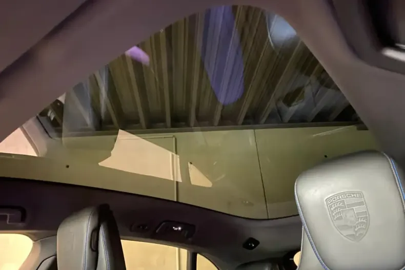 Porsche Taycan din 2021 cu 87.000 km - oferta POR117375 - foto 15