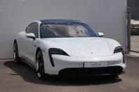 Porsche Taycan din 2022 cu 15.926 km - oferta POR117377 - foto 1