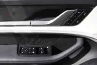 Porsche Taycan din 2022 cu 15.926 km - oferta POR117377 - foto 15