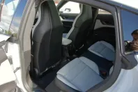 Porsche Taycan din 2022 cu 15.926 km - oferta POR117377 - foto 20