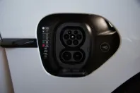 Porsche Taycan din 2022 cu 15.926 km - oferta POR117377 - foto 28