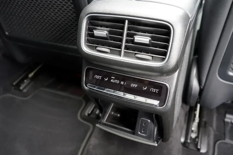 Mercedes-Benz GLE 350 din 2021 cu 46.300 km - oferta MER117380 - foto 38