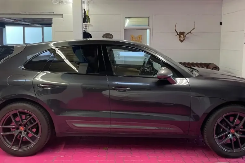 Porsche Macan din 2023 cu 6.857 km - oferta POR117381 - foto 7