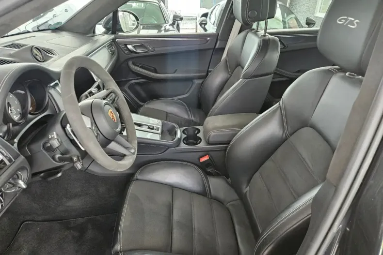 Porsche Macan din 2022 cu 71.000 km - oferta POR117384 - foto 10