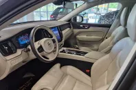 Volvo XC60 din 2023 cu 114.000 km - oferta VOL117388 - foto 2