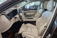 Volvo XC60 din 2023 cu 114.000 km - oferta VOL117388 - foto 12