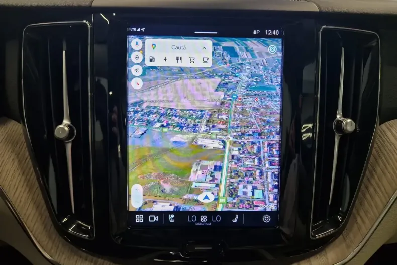 Volvo XC60 din 2023 cu 114.000 km - oferta VOL117388 - foto 28