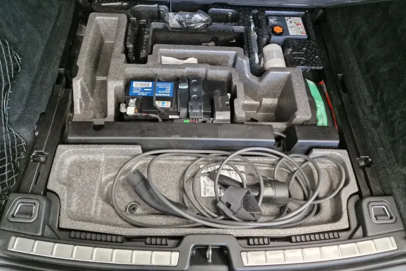 Volvo XC60 din 2023 cu 114.000 km - oferta VOL117388 - foto 36