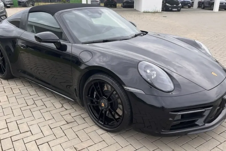 Porsche 992 din 2023 cu 20.500 km - oferta POR117390 - foto 2