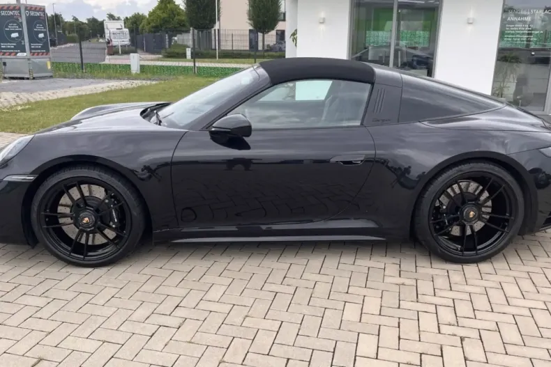 Porsche 992 din 2023 cu 20.500 km - oferta POR117390 - foto 3