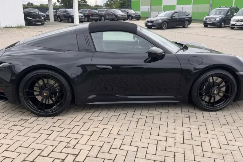Porsche 992 din 2023 cu 20.500 km - oferta POR117390 - foto 4