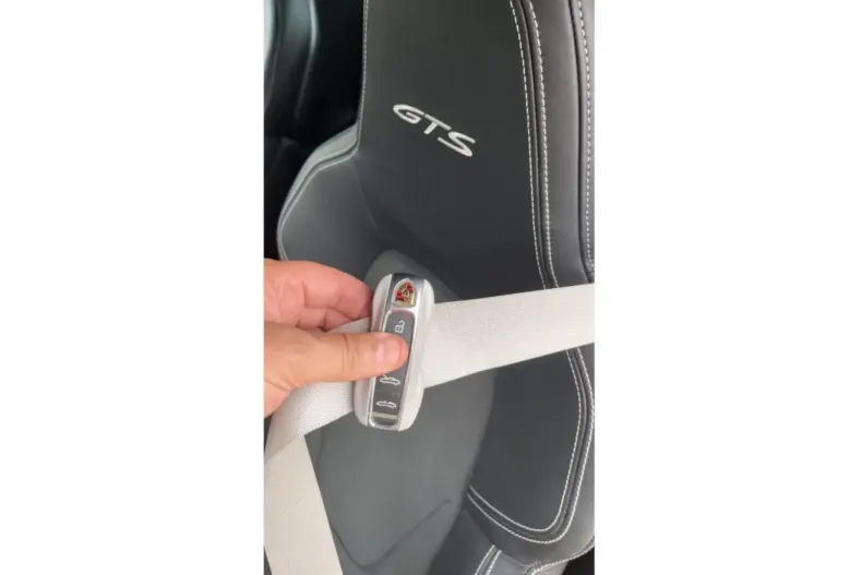 Porsche 992 din 2023 cu 20.500 km - oferta POR117390 - foto 15