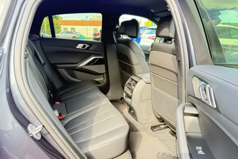 BMW X6 M50 din 2022 cu 49.858 km - oferta BMW117405 - foto 36