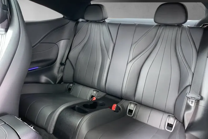 Mercedes-Benz CLE 450 din 2023 cu 6.850 km - oferta MER117407 - foto 10