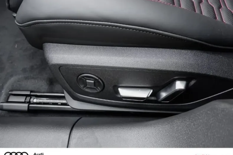 Audi RS6 din 2024 cu 10.000 km - oferta AUD117414 - foto 16