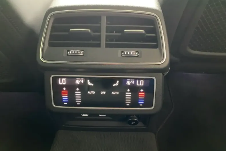 Audi RS7 din 2024 cu 11.976 km - oferta AUD117420 - foto 18