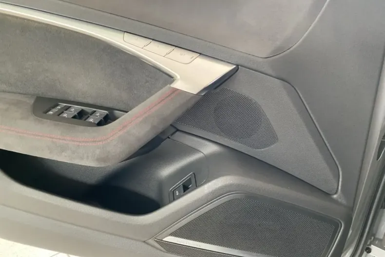 Audi RS7 din 2024 cu 11.976 km - oferta AUD117420 - foto 19