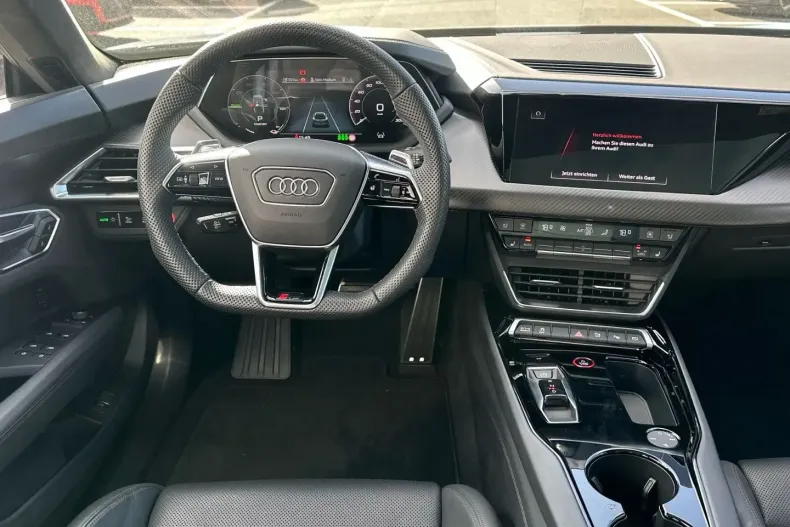 Audi RS e-tron GT din 2024 cu 16.453 km - oferta AUD117422 - foto 8