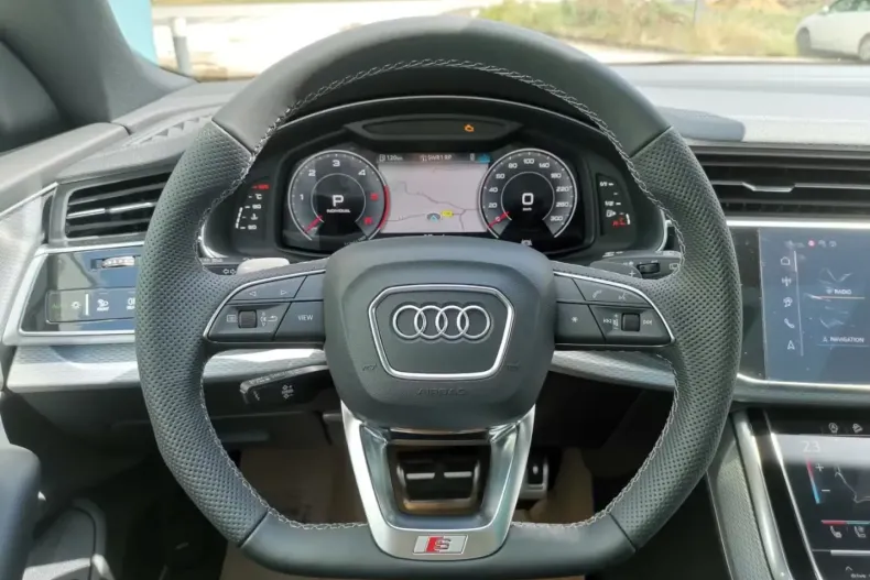 Audi Q8 din 2025 cu 25 km - oferta AUD117426 - foto 4