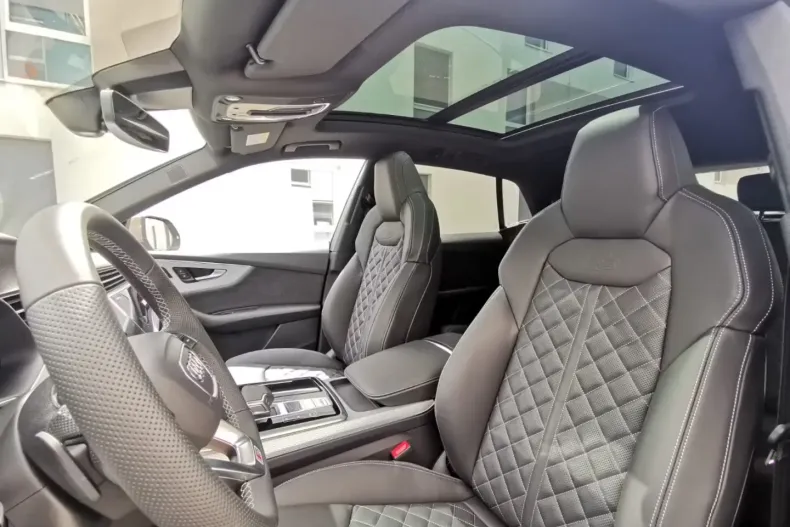 Audi Q8 din 2025 cu 25 km - oferta AUD117426 - foto 8